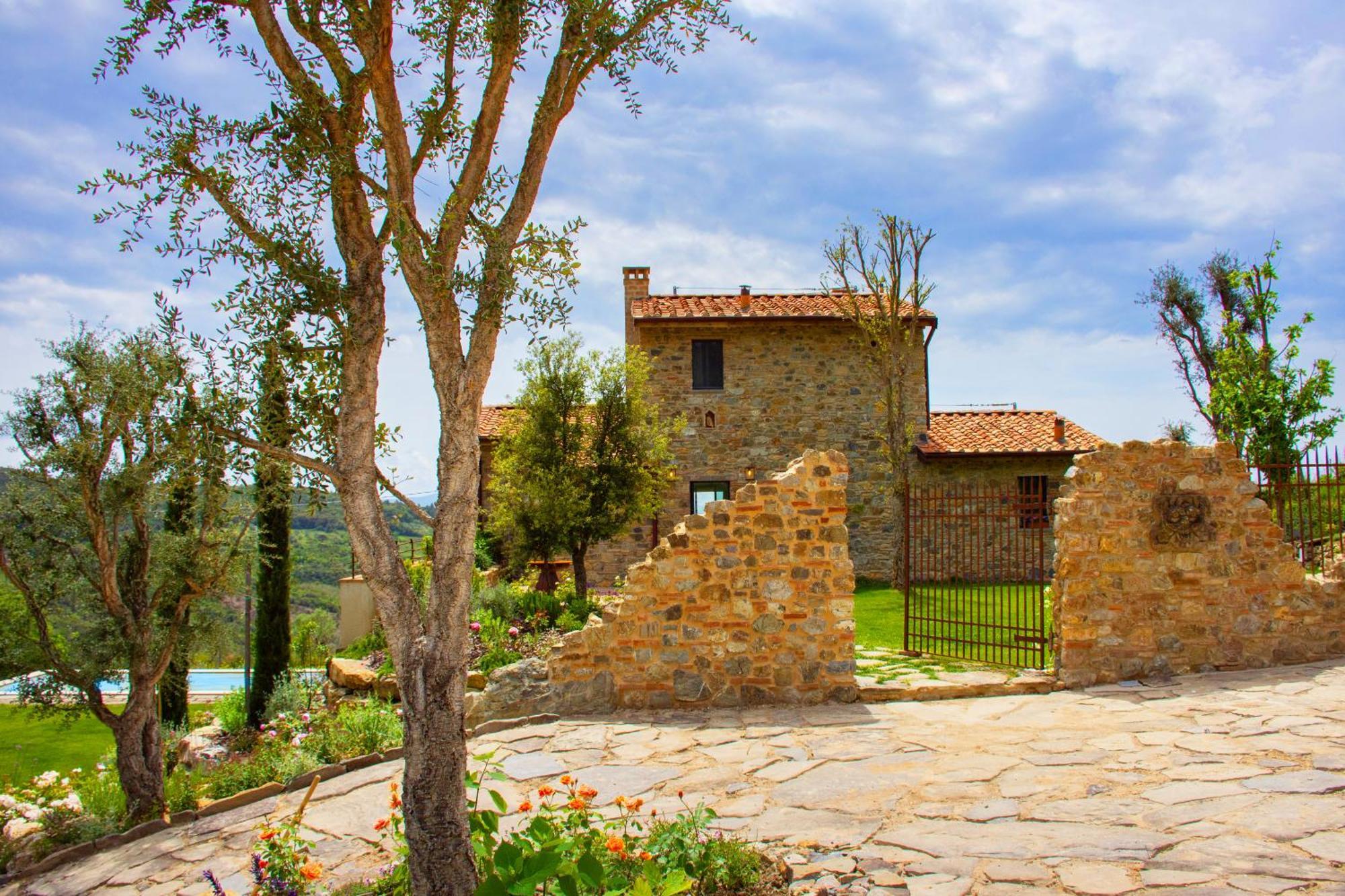 Villa Privata Con Piscina A Riparbella Castellina Marittima Eksteriør bilde
